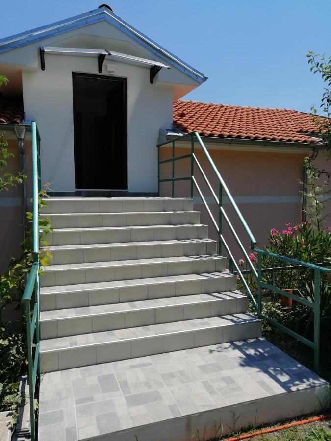 Apartmani Irena Veprinac Экстерьер фото